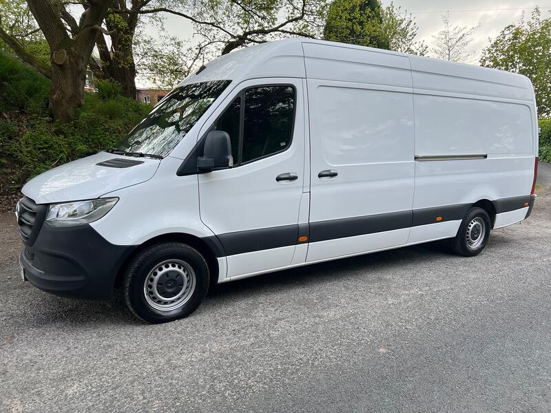 MERCEDES-BENZ SPRINTER 2.0 315 CDI Progressive