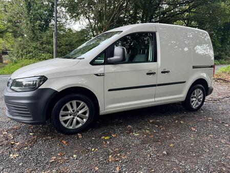 VOLKSWAGEN CADDY 2.0 TDI C20 BlueMotion Tech Startline