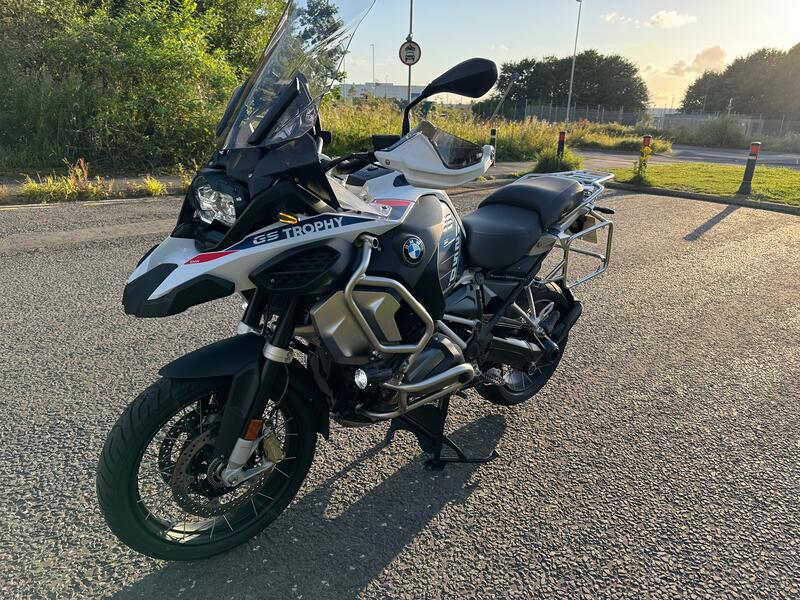 BMW R1250GS