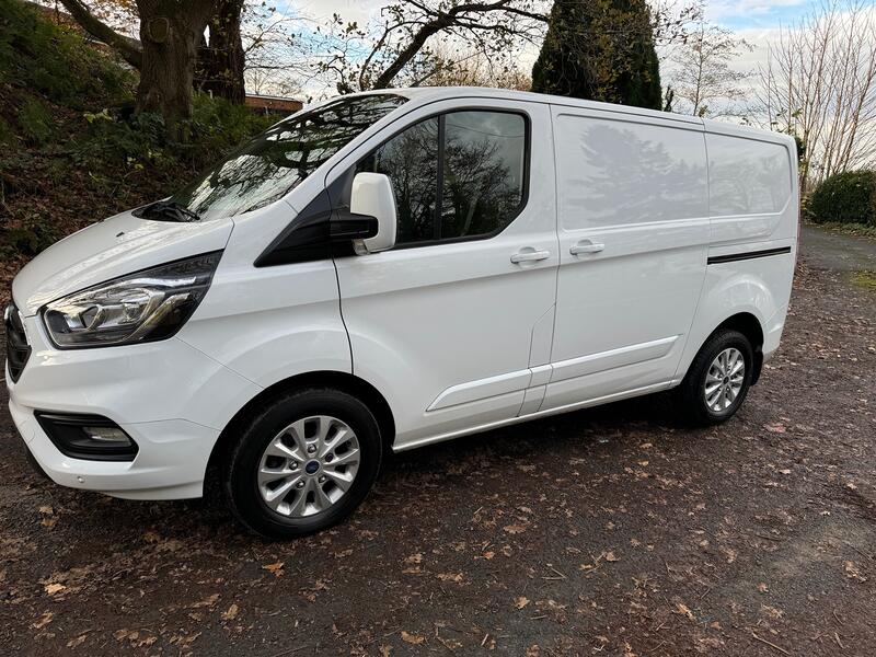 FORD TRANSIT CUSTOM 2.0 300 EcoBlue Limited